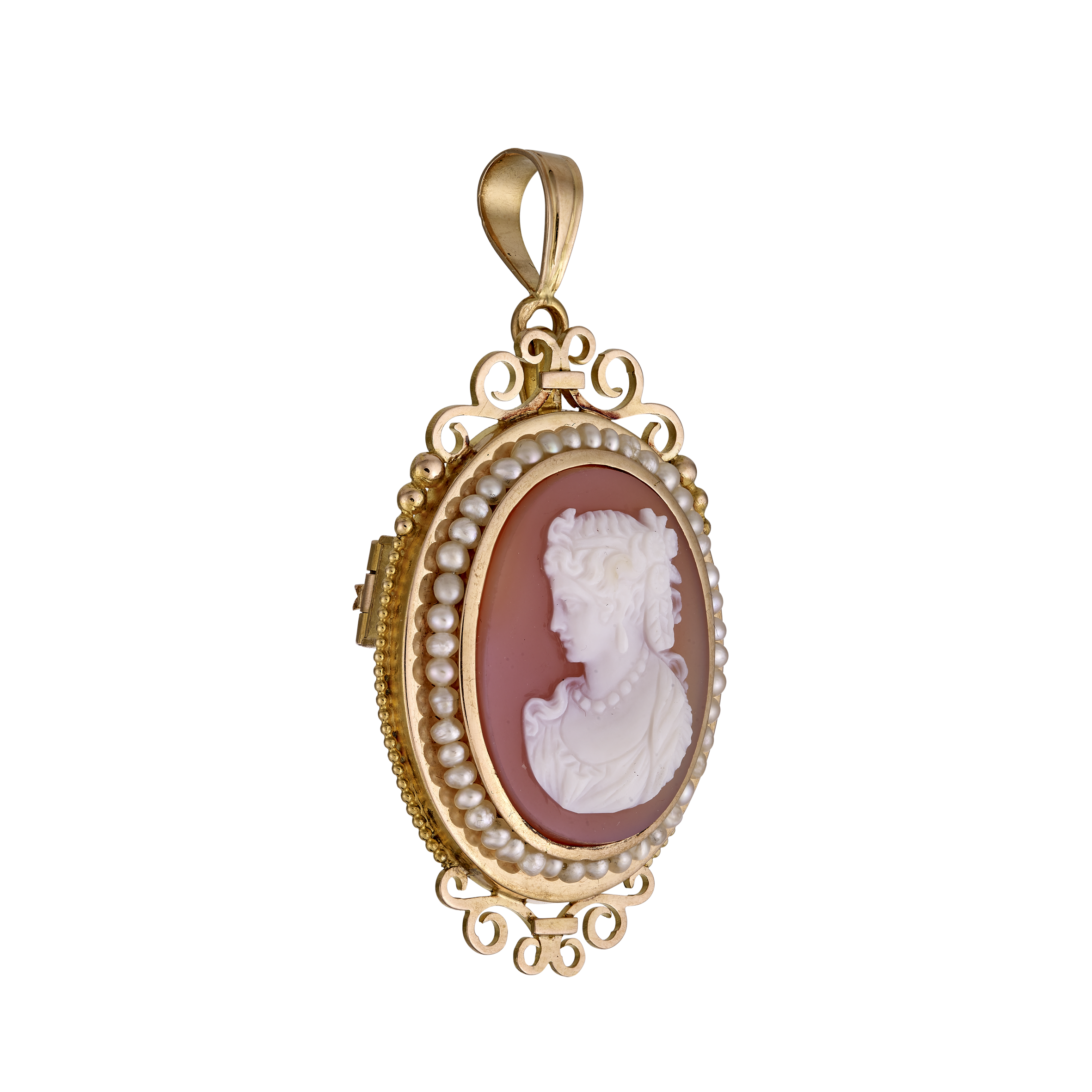 Broche pendentif camée dur et perles fines fin XIXe Gerphagnon