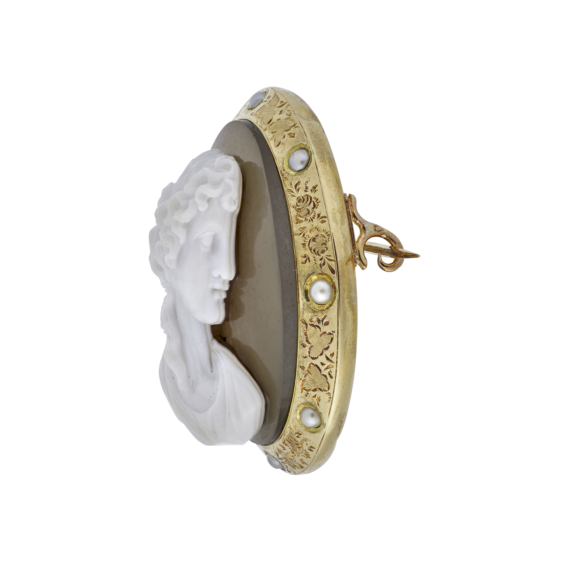 Broche camée dur fin XIXe Gerphagnon
