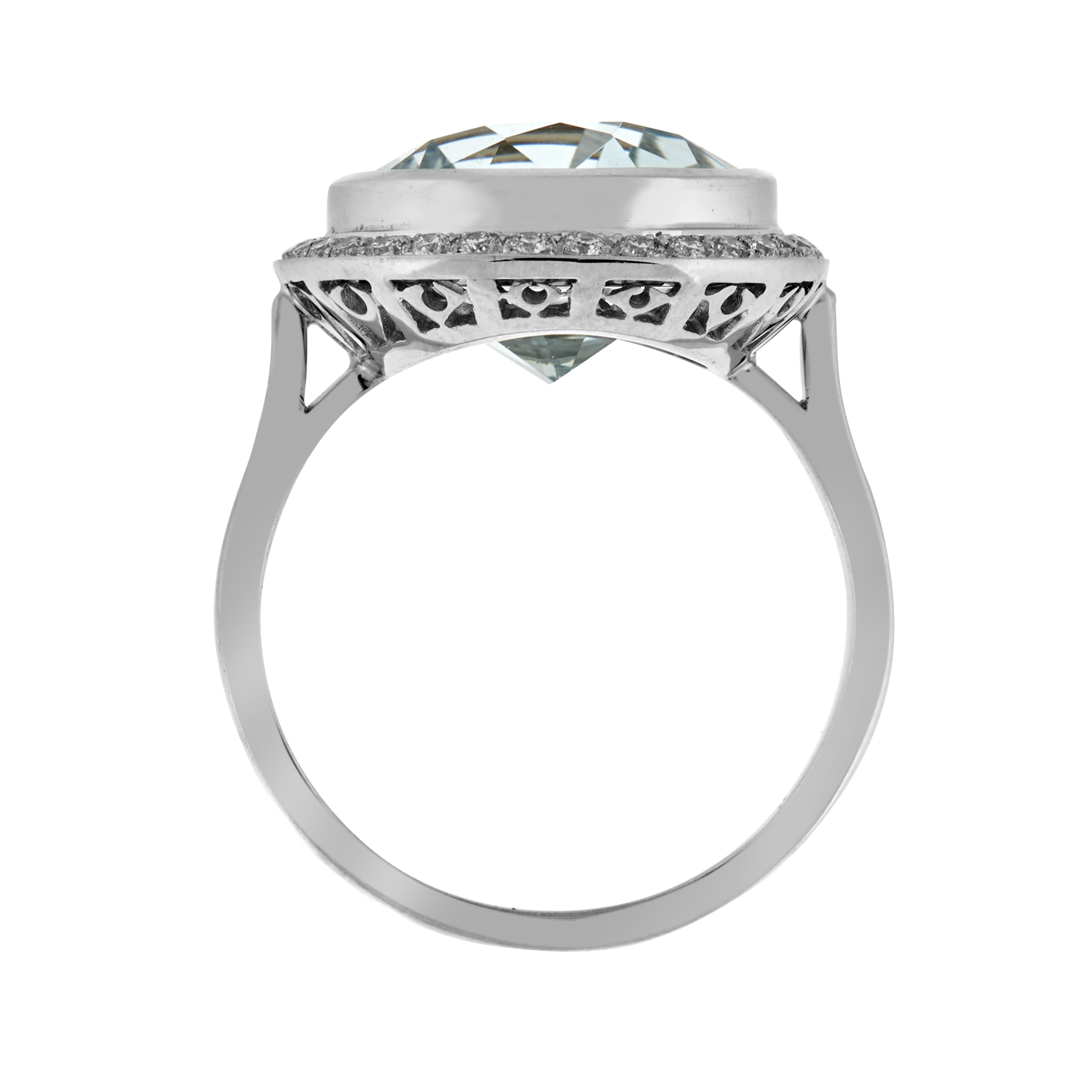 Bague aigue-marine 7,10 carats entourage diamants Gerphagnon