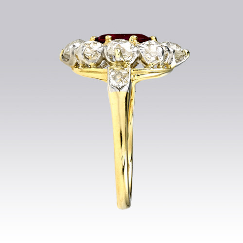 Bague Pompadour Rubis Et Diamants Gerphagnon