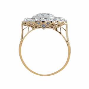 Bague festonnée aigue-marine et diamants vers 1920