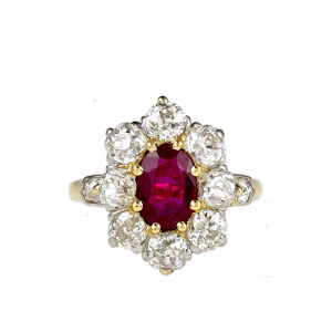 Bague Pompadour Rubis Et Diamants vers 1880